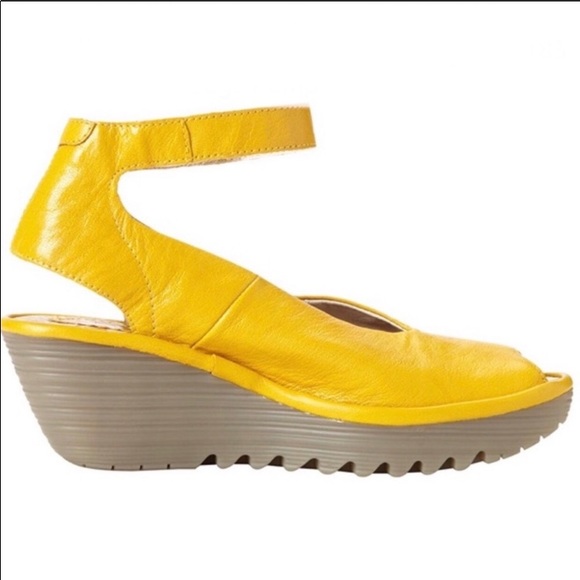 where are fly london shoes made